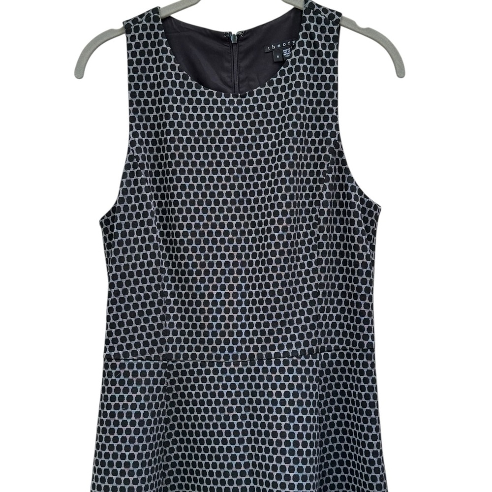 Theory Elegant Black and Gray Polka Dotted Patterned Dress size 6 - Picture 2 of 8